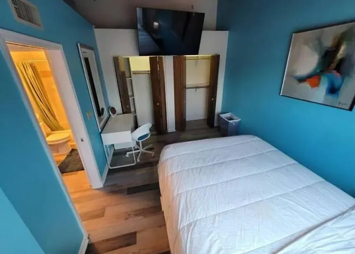 Trendy Condo: Location, Entertainment + Value! * Mesa